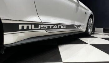 
									2017 Ford Mustang 5.0 GT Fastback Auto full								