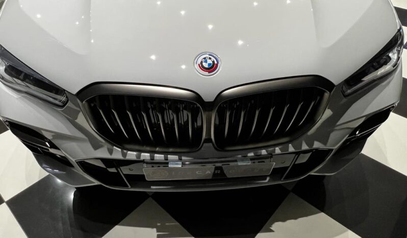 
								2022 BMW X5 M50d full									