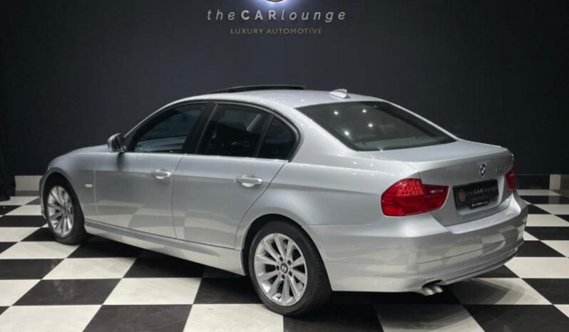 
								2010 BMW 3 Series 330d Exclusive Auto full									