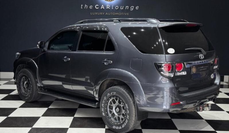 
								2015 Toyota Fortuner 3.0D-4D 4×4 Epic Auto full									