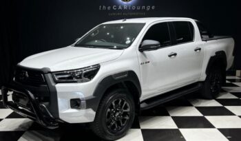 
									2023 Toyota Hilux 2.8GD-6 Double Cab Legend Auto full								