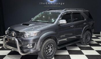 
									2015 Toyota Fortuner 3.0D-4D 4×4 Epic Auto full								