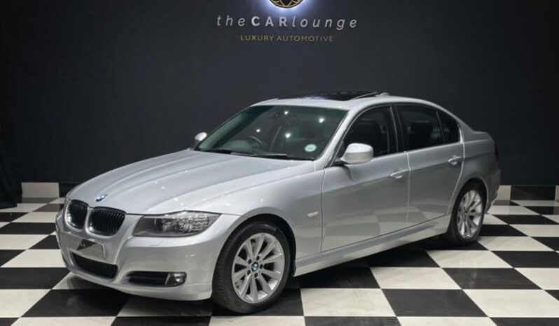 
								2010 BMW 3 Series 330d Exclusive Auto full									