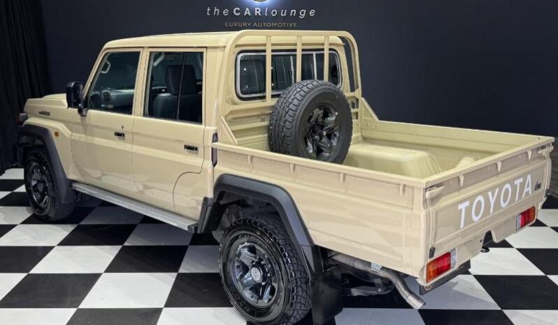 
								2025 Toyota Land Cruiser 79 2.8GD-6 Double Cab full									