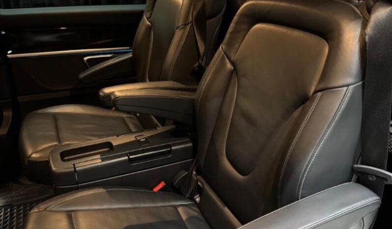 
								2019 Mercedes-Benz V-Class V250d Avantgarde full									